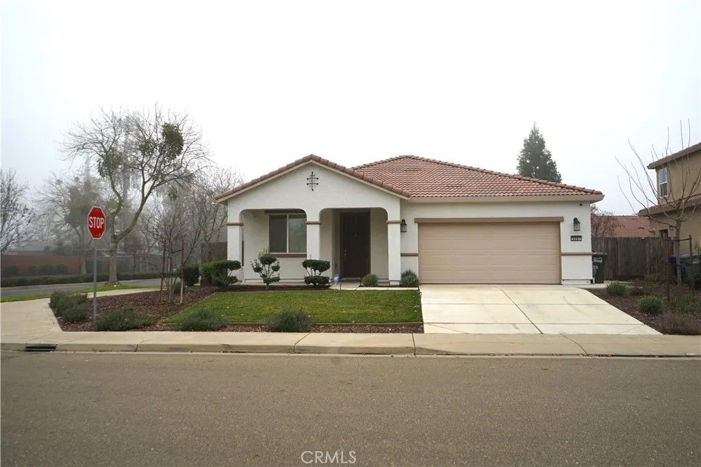 Photo of 3507 Creekview Court, Merced, CA 95340 (MLS # MC26011481)