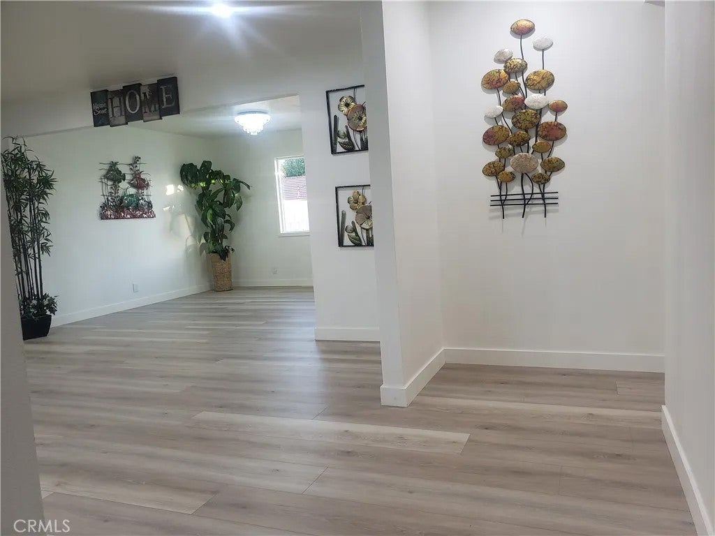 2758 W STOCKTON