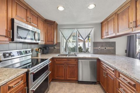 Photo of 9126 Sinsonte Lane, Lakeside, CA 92040 (MLS # NDP2602346)