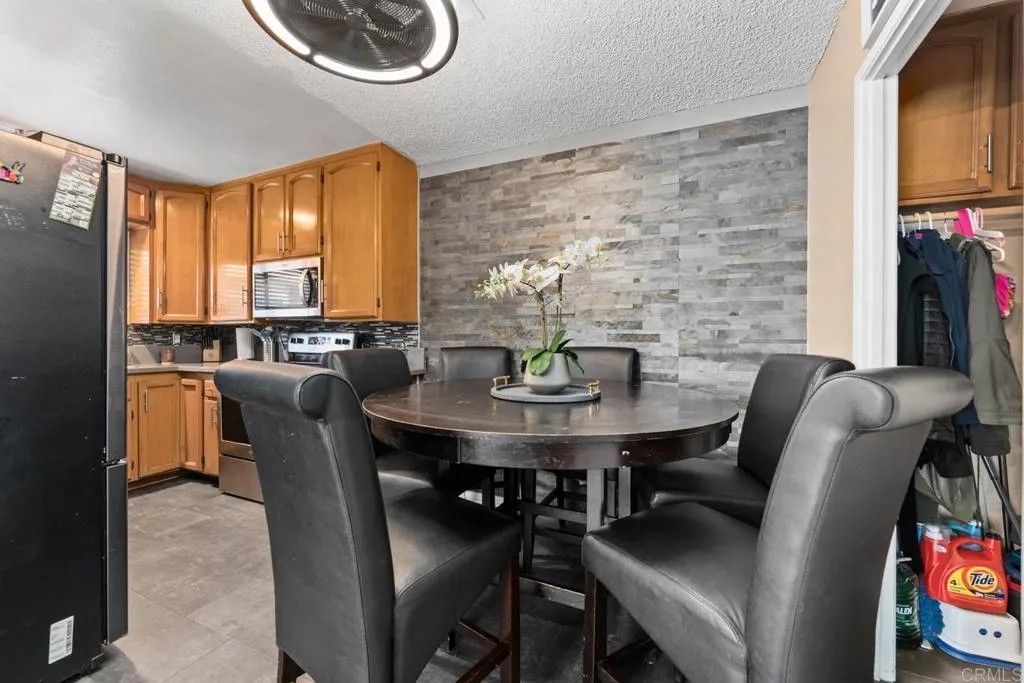 Photo of 321 Sun Court, El Cajon, CA 92021 (MLS # PTP2507583-1)