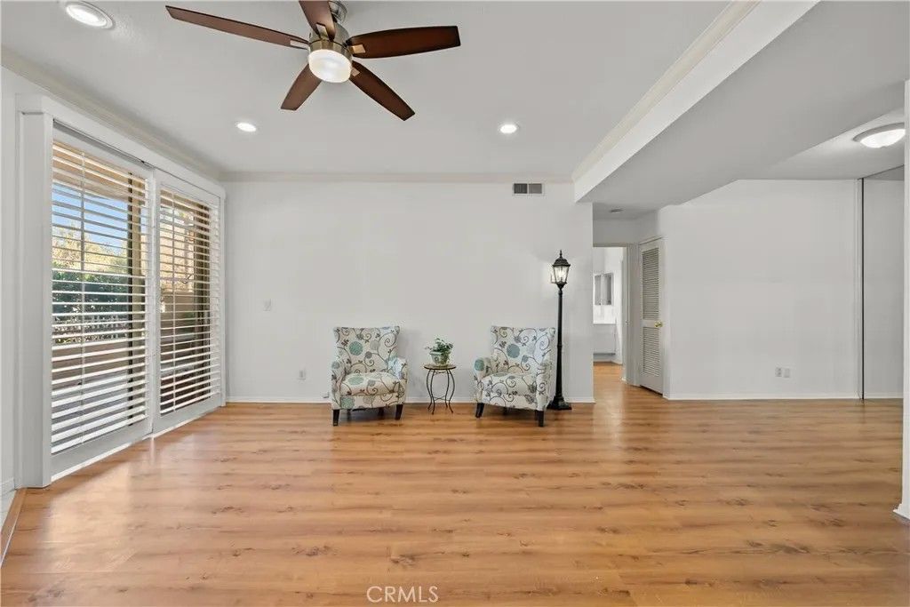 Photo of 23609 Del Monte Drive #295, Valencia, CA 91355 (MLS # SR26057615)