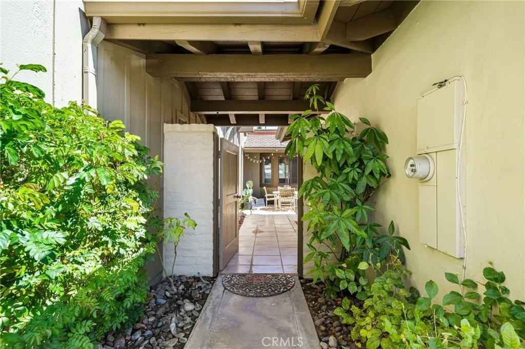 72 Old Ranch