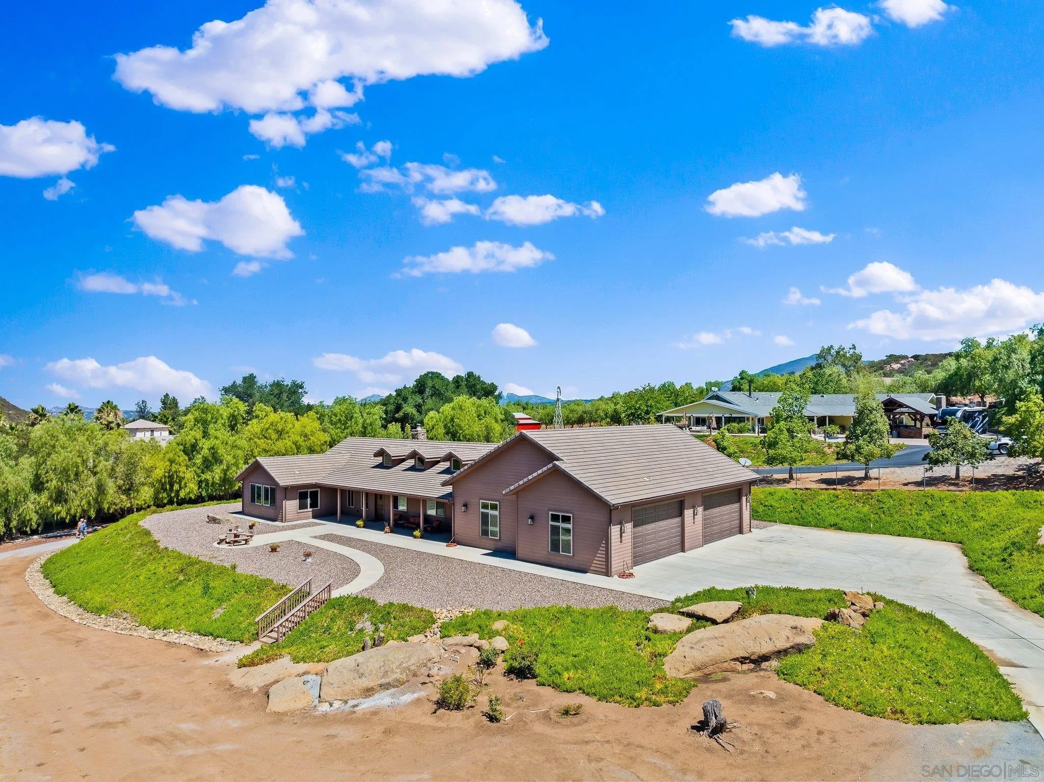 19553 Hidden Glen Road