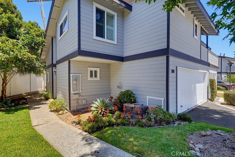 1118 Sandi Lane