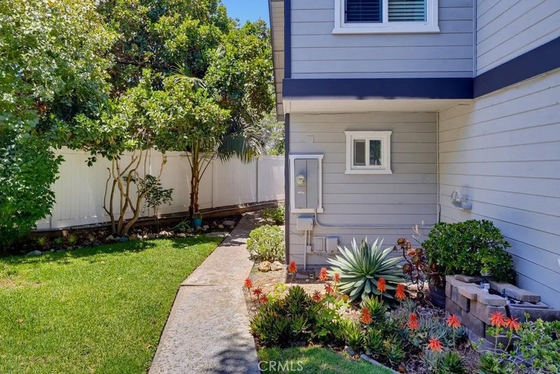 1118 Sandi Lane