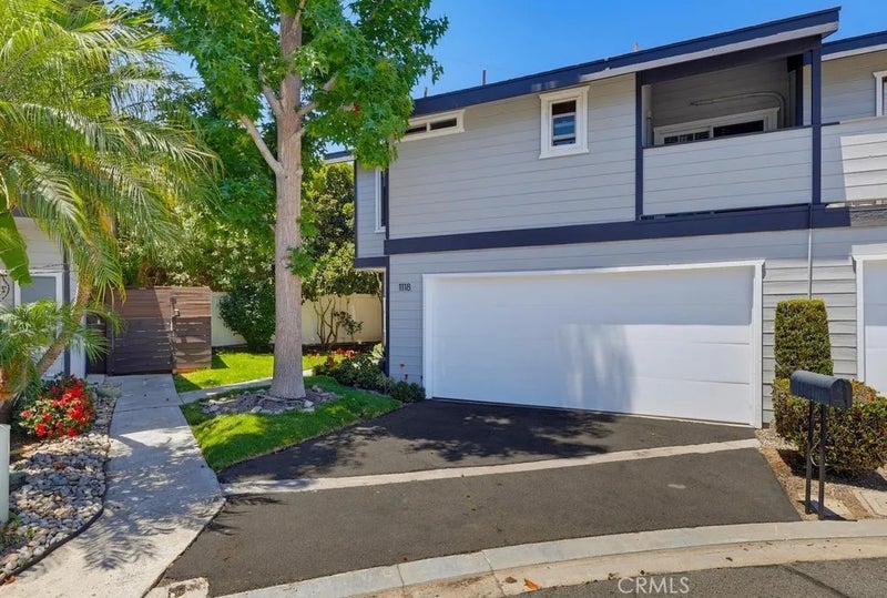 1118 Sandi Lane