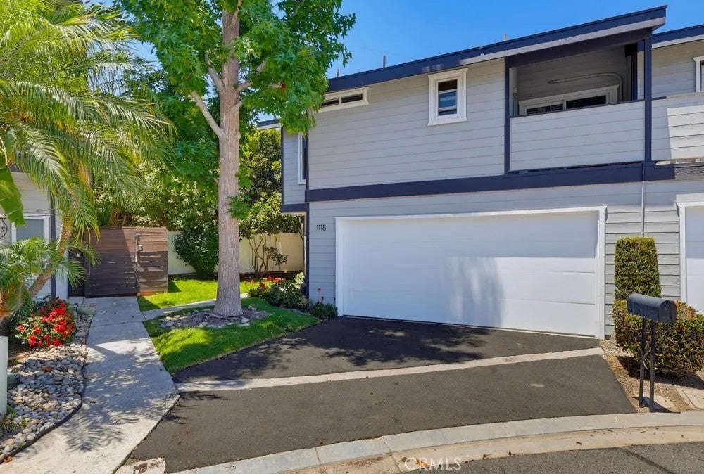 1118 Sandi Lane