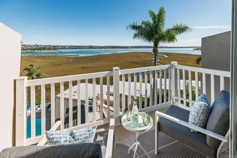 3991 Crown Point Drive Unit P13, San Diego, CA 92109 - #: NDP2511111