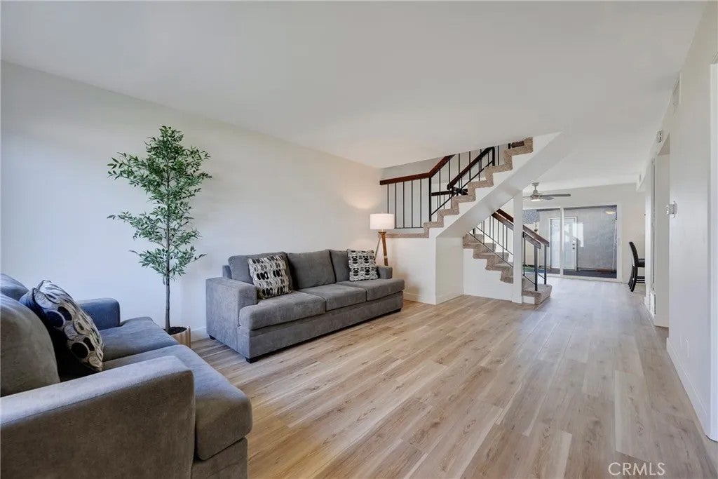 1365 S Walnut 5220