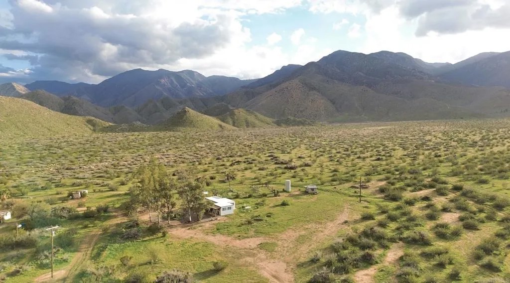 33575 Overland Stage Rte