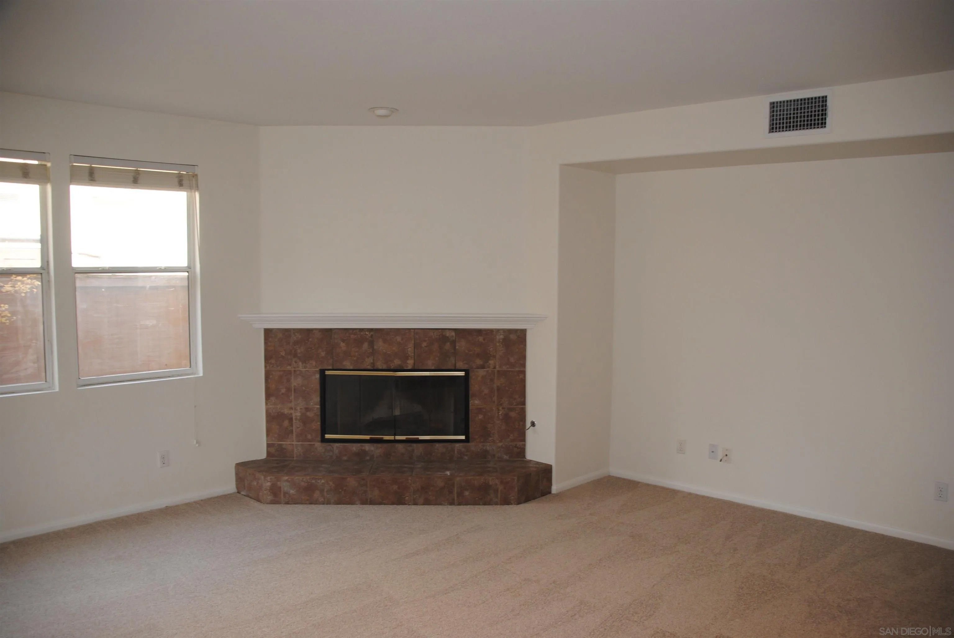 5285 Milton