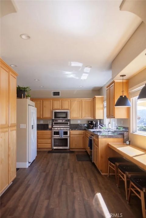 Tiny photo for 2527 Shoreline Road, Bradley, CA 93426 (MLS # NS25251336)