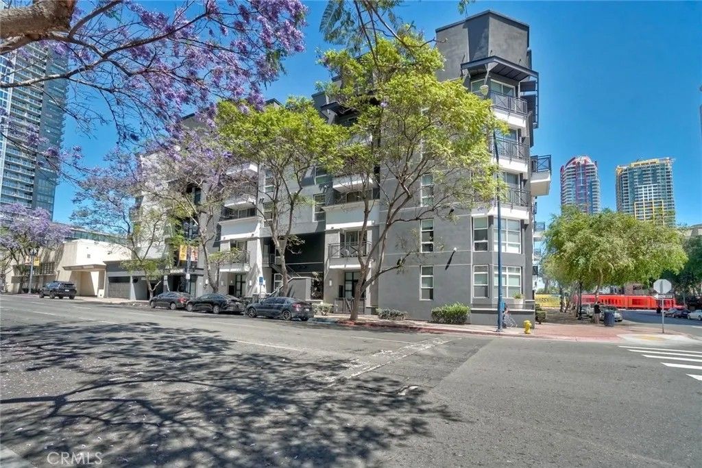 Photo of 525 11th #1507, San Diego, CA 92101 (MLS # CV26057422)