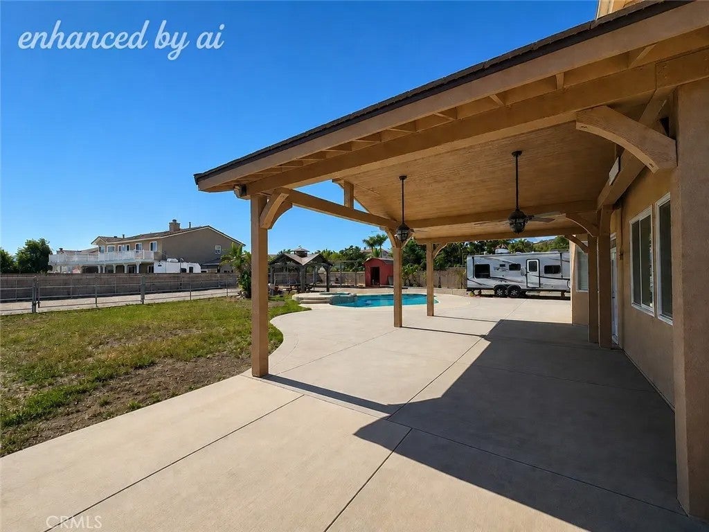 1560 Dodge Way
