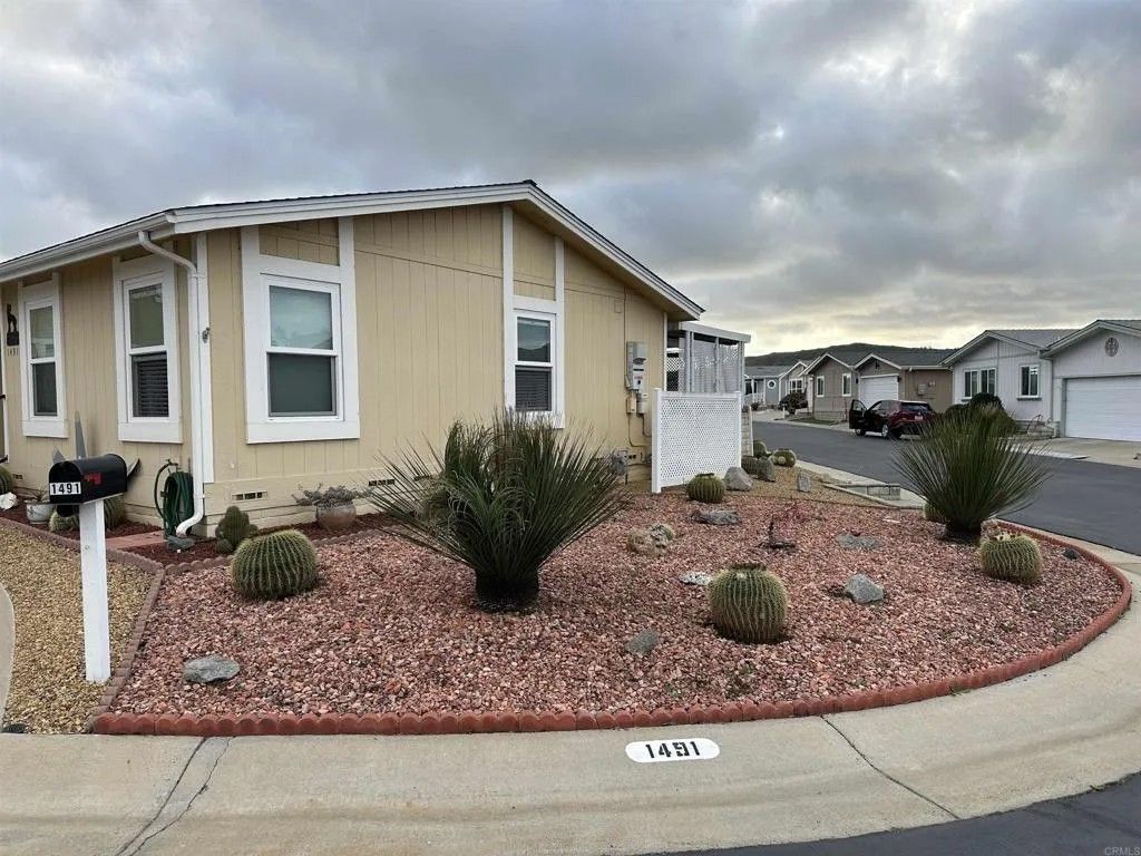 Photo of 1491 Pilgrim Way, Oceanside, CA 92057 (MLS # NDP2602287)