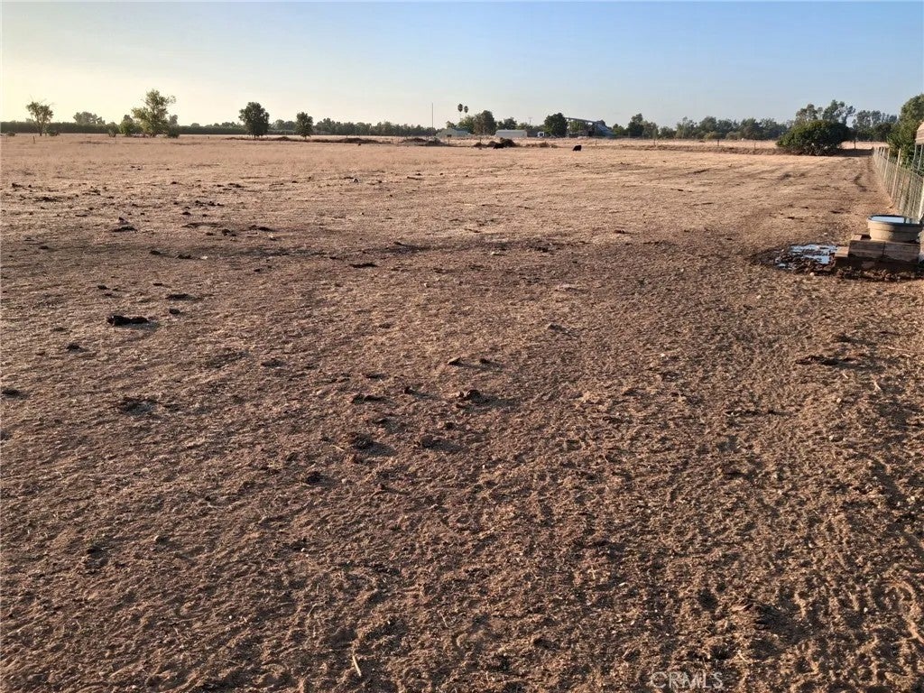 Photo of 0 Pomona, Gerber, CA 96055 (MLS # CV26206667)
