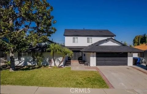 Photo of 15457 Facilidad St, Hacienda Heights, CA 91745 (MLS # MB25274683)