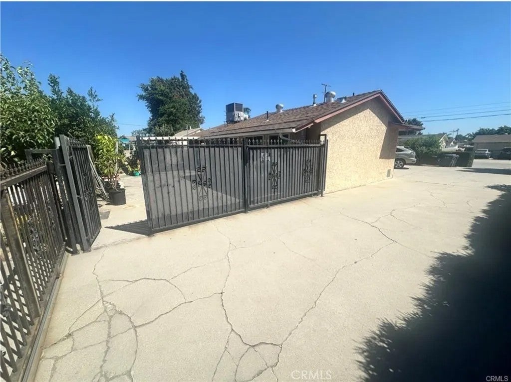 Photo of 11713 Killian ST, El Monte, CA 91732 (MLS # CV26173158)