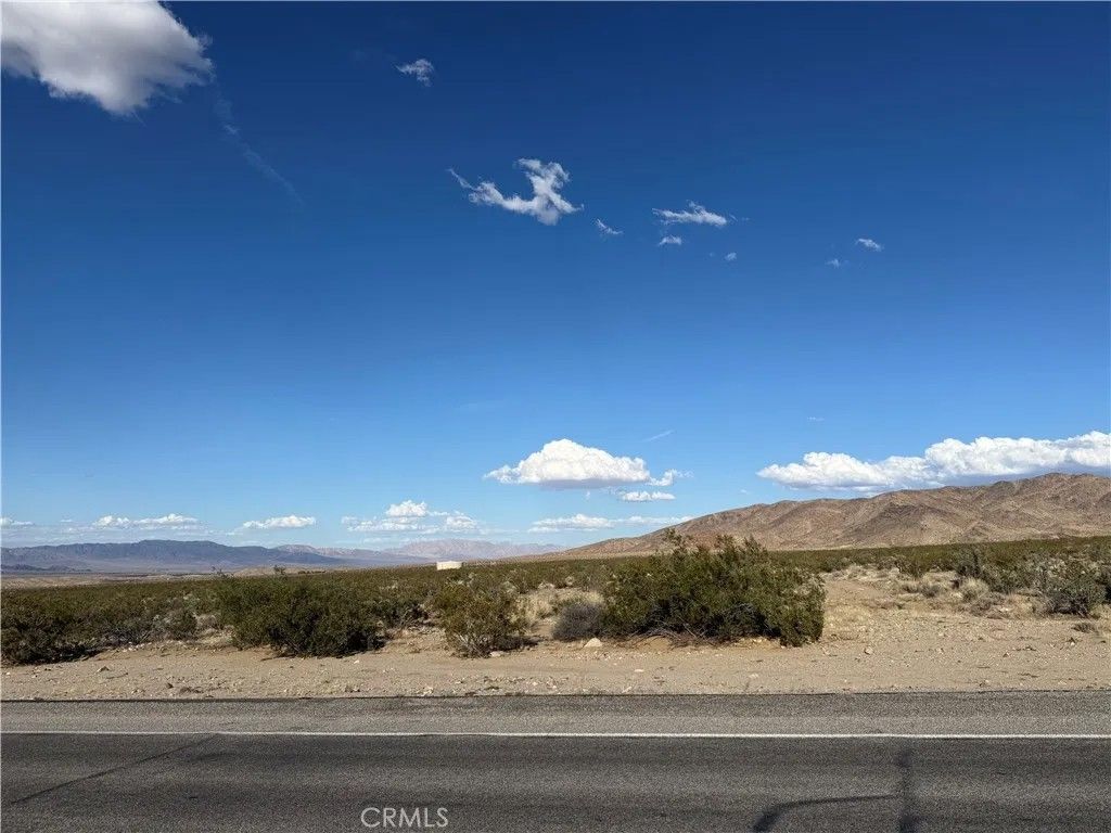 Photo of 8500 Utah, 29 Palms, CA 92277 (MLS # JT26077919)