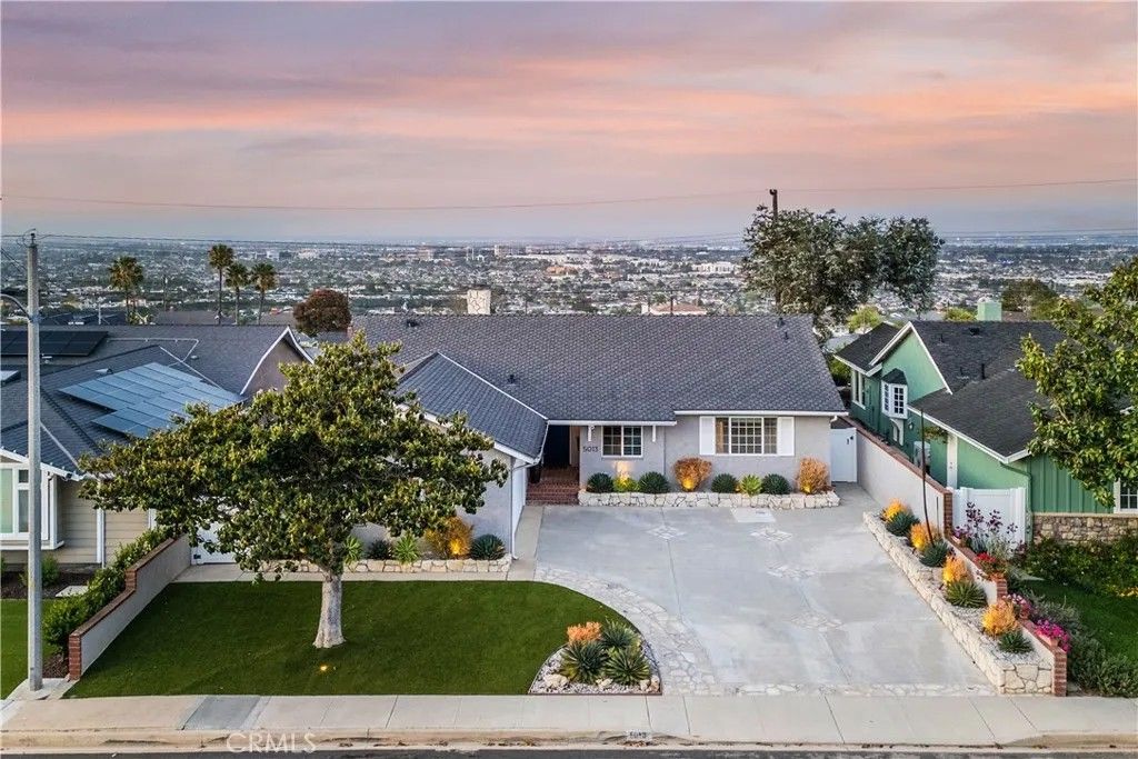 Photo of 5013 Via El Sereno, Torrance, CA 90505 (MLS # SB26077675)
