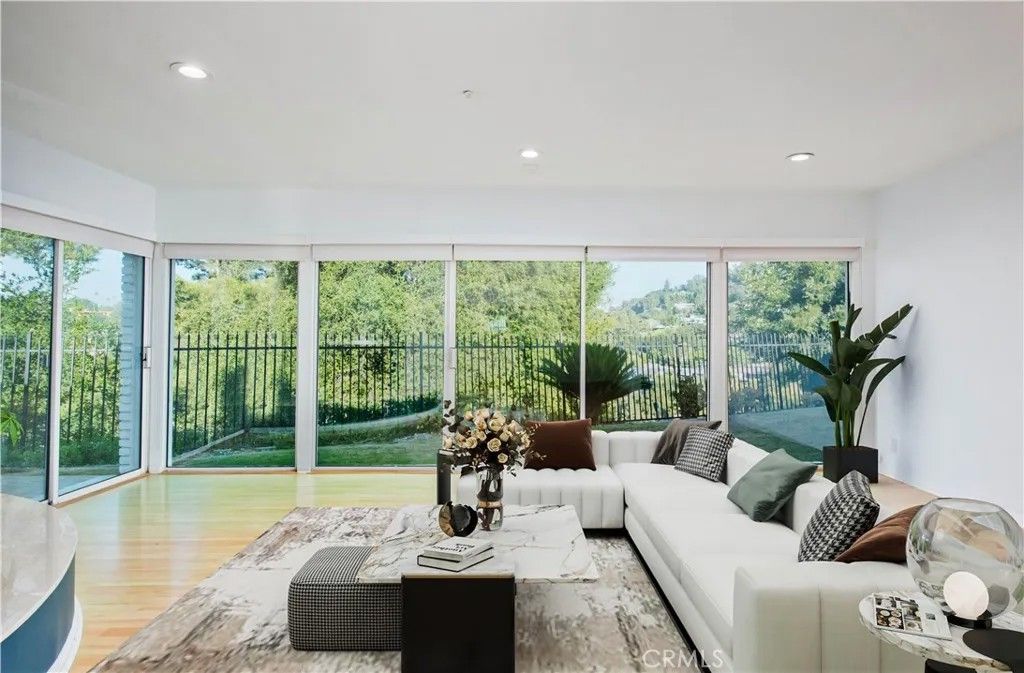 Photo of 3610 Scadlock Lane, Sherman Oaks, CA 91403 (MLS # SR25271075)