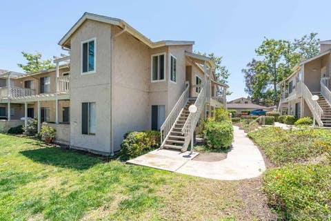 Photo of 663 Diamond Way #229, Vista, CA 92083 (MLS # 260012162)