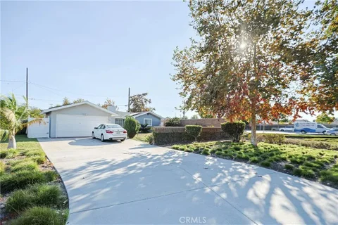 MLS: OC26169314