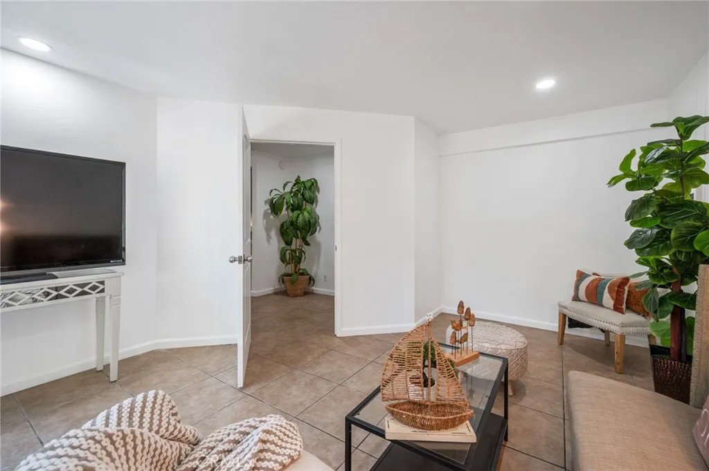 378 S Miraleste Drive 426
