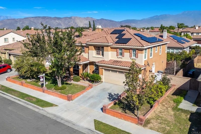 978 Cornflower Drive