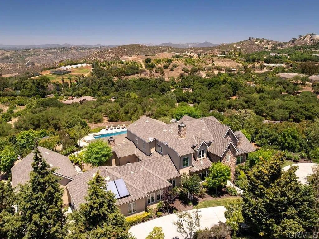 Photo of 32110 Dos Ninas Rd, Bonsall, CA 92003 (MLS # NDP2506895)