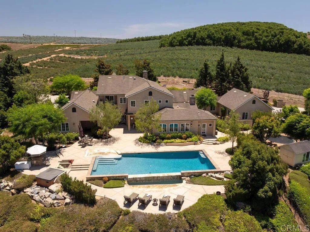 Photo of 32110 Dos Ninas Rd, Bonsall, CA 92003 (MLS # NDP2506895)