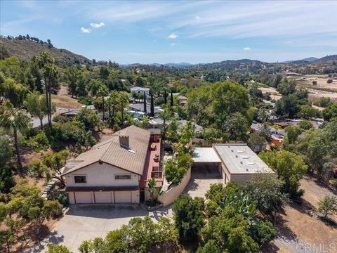 Photo of 26635 Crescendo Drive, Escondido, CA 92026 (MLS # NDP2603910)