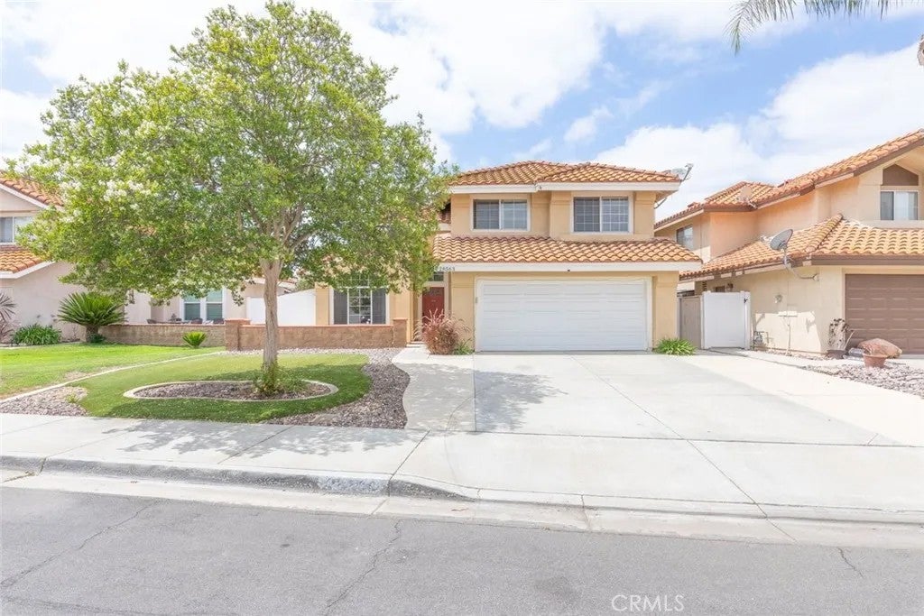 28563 River Glen Court