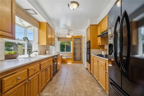 Tiny photo for 25035 Green Mill Avenue, Newhall, CA 91321 (MLS # SR25244370)