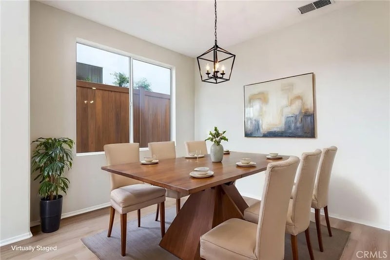 23989 Crowned Partridge Lane