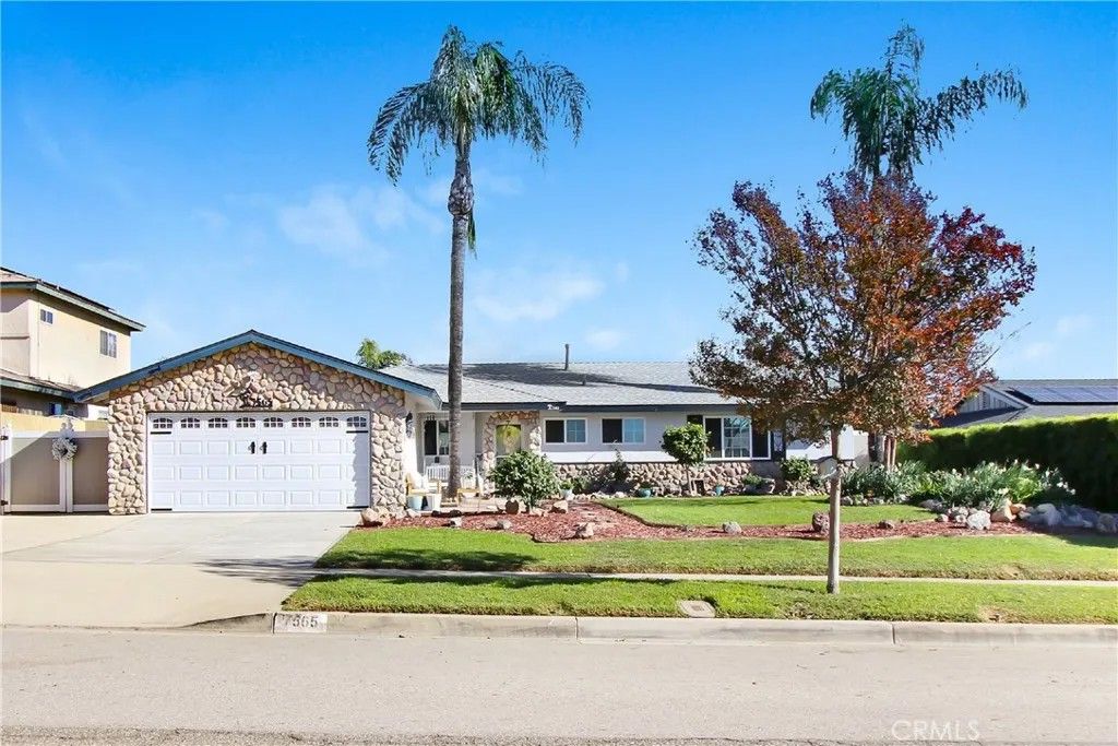 Photo of 7565 Amethyst, Rancho Cucamonga, CA 91730 (MLS # CV26005996)