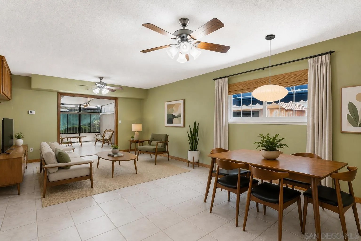 20022 Cove Circle