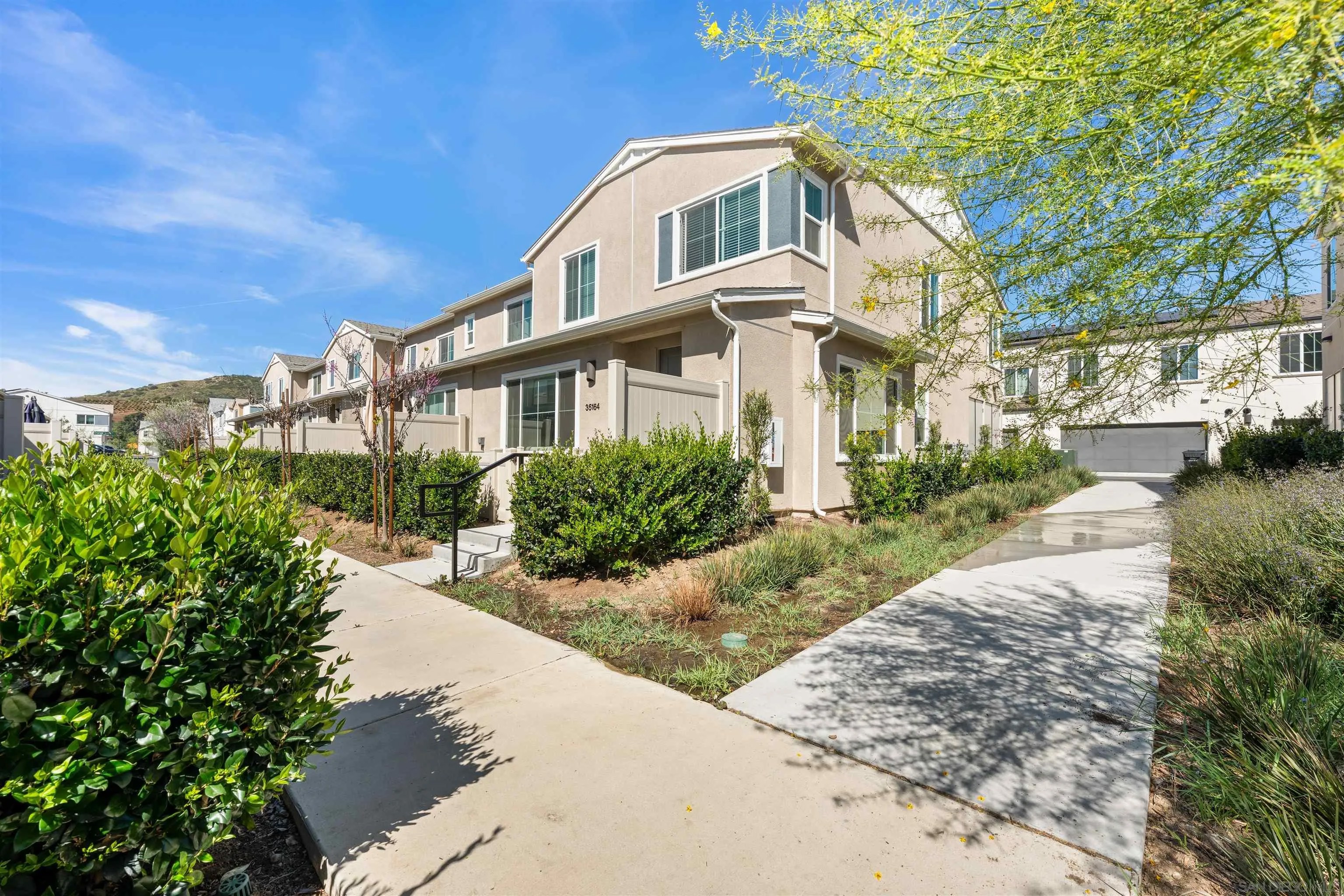 35164 Grove Trail