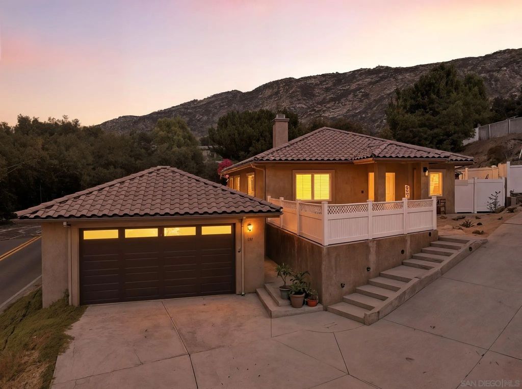 Photo of 221 Frances Dr, El Cajon, CA 92019 (MLS # 250041303)