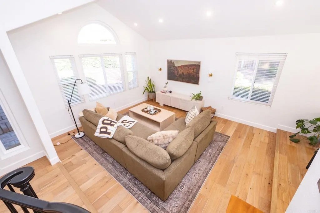 1109 Sundale Road