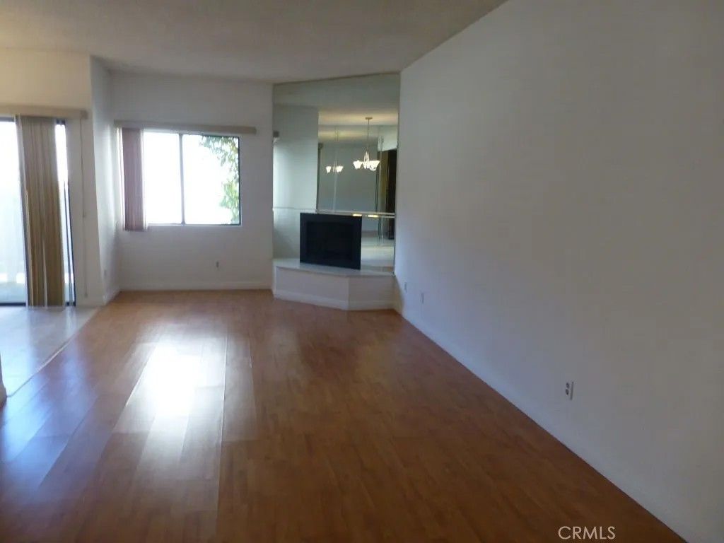 Photo of 17914 Magnolia Boulevard #127, Encino, CA 91316 (MLS # SR25246119)