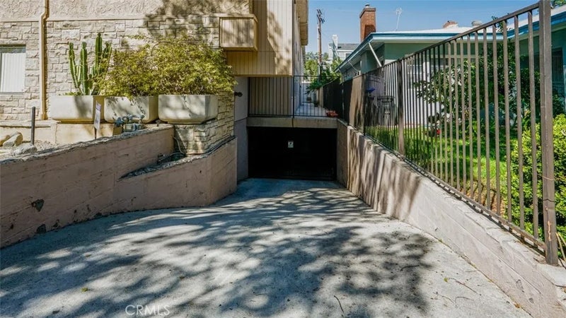 377 W California Avenue 27