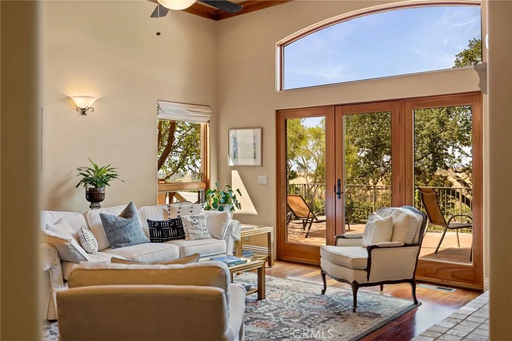 1479 Oak Ridge Drive