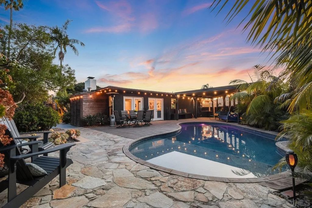 Photo of 5361 Van Nuys, San Diego, CA 92109 (MLS # 260010350)