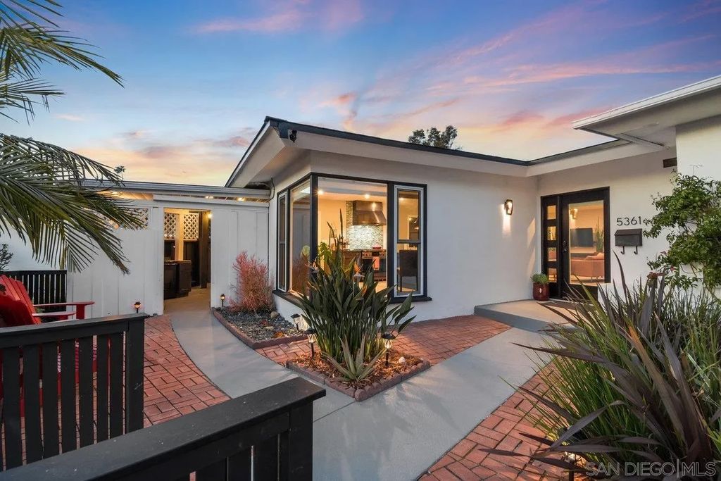 Photo of 5361 Van Nuys, San Diego, CA 92109 (MLS # 260010350)