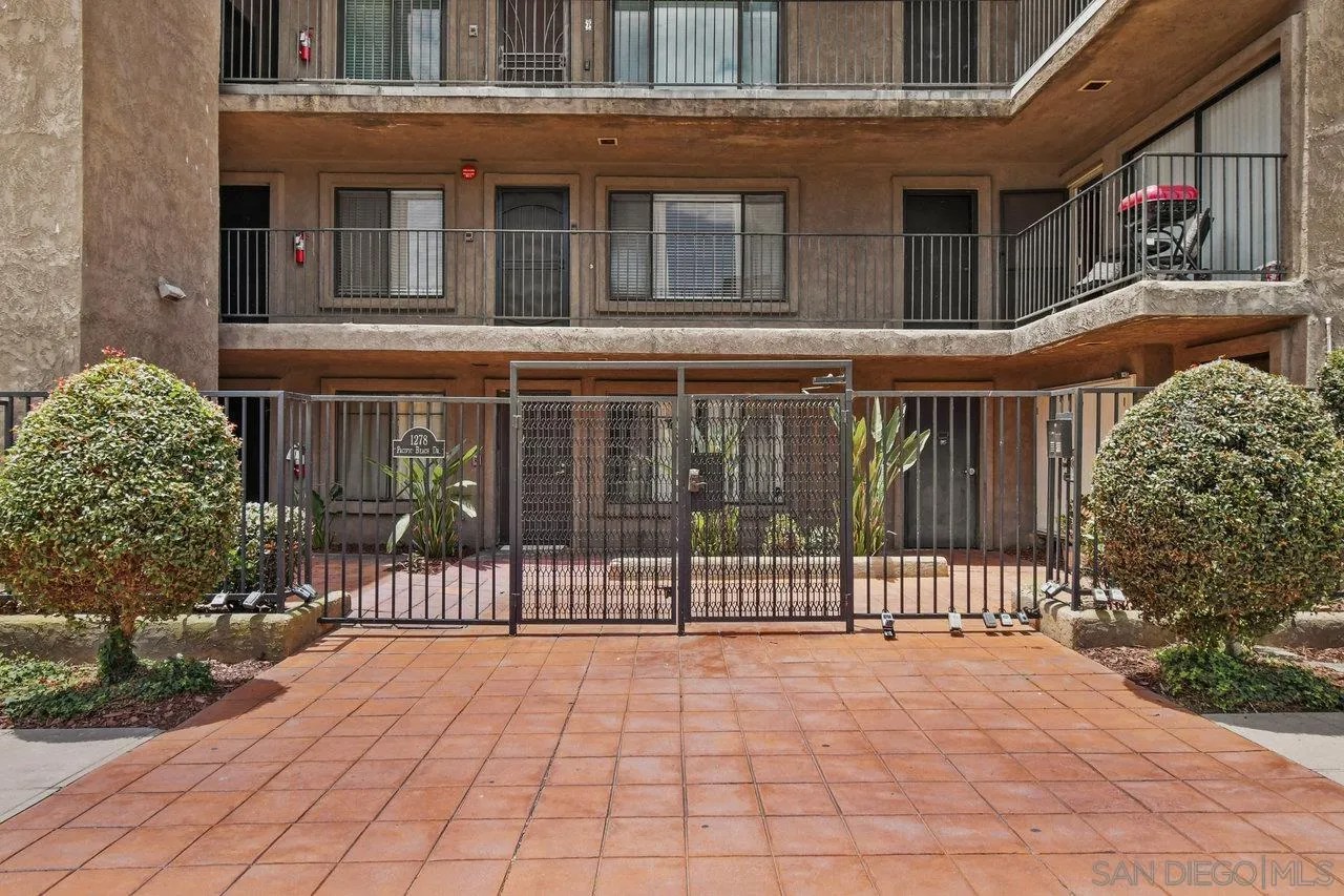 1278 Pacific Beach Dr 7