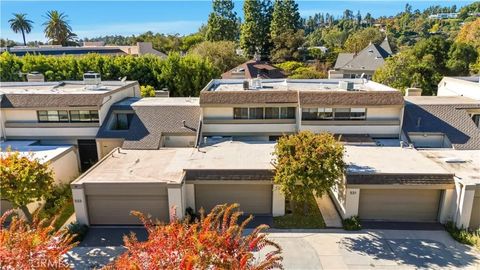 Tiny photo for 201 N Orange Grove Boulevard #532, Pasadena, CA 91103 (MLS # PF25271680)