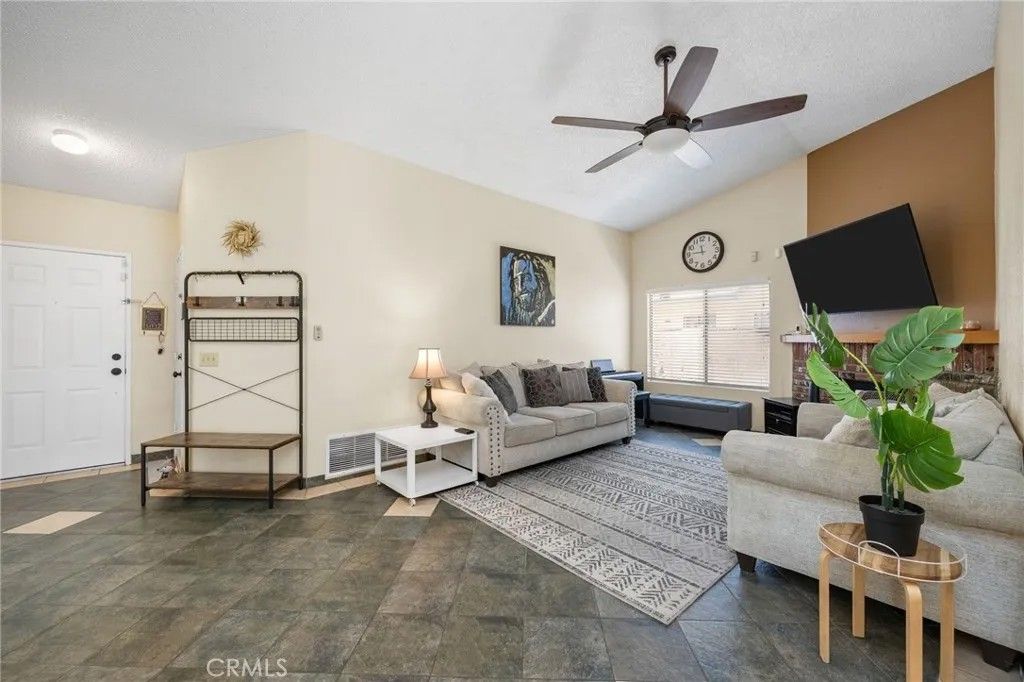 Photo of 653 E 1st, San Jacinto, CA 92583 (MLS # PW26025156)