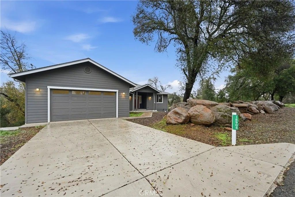 Photo of 18904 Timber Point Road, Hidden Valley Lake, CA 95467 (MLS # LC25280512)