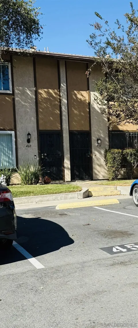 458 Ridgeway Ct, Spring Valley, CA 91977 - #: 250043312